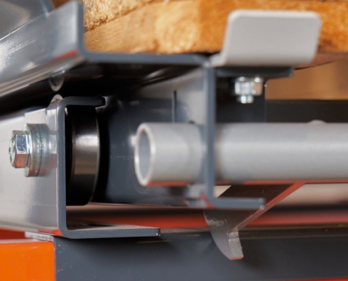 palettenauszug-einseitiger-auszug-traglast-300-1000-kg-laengseinlagerung-04